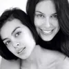 Potret Hangat Sophia Latjuba dan Eva Celia.
