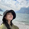 IU