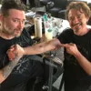 Selebriti Hollywood yang Punya Tato Kembar