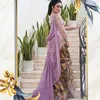 Selebriti kenakan baju tradisonal Jawa