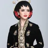 Selebriti kenakan baju tradisonal Jawa