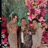 Deretan Tamu di Pernikahan Anak Hotman Paris
