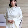 Dewi Perssik Tampil Anggun