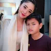 Felice Gabriel anak angkat Dewi Perssik.