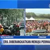 Suasana pemakaman Eril.