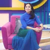 Feni Rose momong cucu