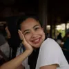 Feni Rose momong cucu