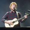 Di Luar Perkiraanmu, Tubuh Musisi-Musisi Ini Ternyata Pendek!