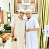 Potret kedekatan Ameer dan sang ayah.