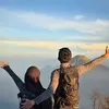 Dinda Hauw Mendaki Gunung Sumbing