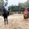 Shireen Sungkar Berkuda Syari