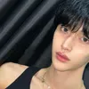 Wonbin RIIZE Pamer Otot Bahu