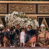 Ngunduh Mantu dan Tumplak Punjen Kaesang - Erina Gudono