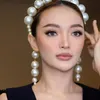 Penampilan Menawan Zaskia Gotik