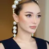 Penampilan Menawan Zaskia Gotik