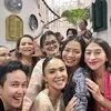 Artis di Rumah Yuni Shara