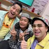 Potret Bonge bersama circle artisnya.