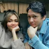 Josscy Aartsen suami Rina Nose