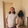 Sule foto sama hantu