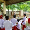 Arya Khan Suami Pinkan Mambo