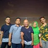 Ragil Mahardika bareng keluarga