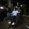 Doktif duduk di kursi roda