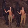 Kim Kardashian - Kendall Jenner