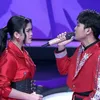 Arbil &amp; Zahra duet pakai baju merah