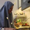 Dinda Hauw Masak Steak
