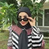 Gina Youbi Berhijab