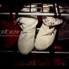 Koleksi sepatu Ayu Ting Ting dulunya juga sangat sederhana lantaran belum memiliki uang sebanyak sekarang untuk beli barang branded.