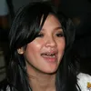 Delia Ecoutez