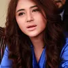 dewi perssik