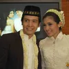 dimas seto, dhini aminarti
