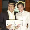 dimas seto, dhini aminarti