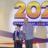 El Barack terima ijazah SD