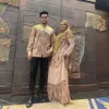 Elly Sugigi Cerai lagi Aher