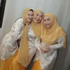 Ayu Ting Ting dan keluarga.