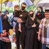 Chloe di Pemakaman Ayah Asmirandah