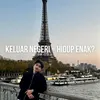 Evan haydar di Depan Menara Eiffel