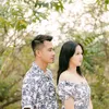 Foto Mesra Eza Gionino dan Istri