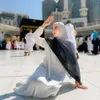 Ratu Rizky Nabila di Mekkah