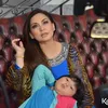 Nia Daniati - Farhat Abbas