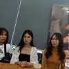Chika Waode DALAM SUJUDKU
