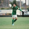 Pratama Arhan bertanding menggunakan jersey Tokyo Verdy.