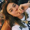Agnes Monica Berambut Blonde