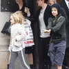 Angelina Jolie dan anaknya