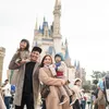 Glenn Alinskie - Chelsea Olivia Tokyo Disneyland