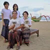 Hon Lesmana istri Indra Lesmana