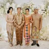 Hon Lesmana istri Indra Lesmana